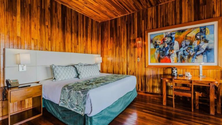 King Gulf View Room